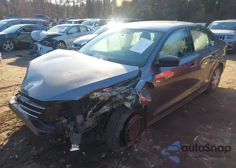 2015 Volkswagen Jetta 2.0L S из США, поврежденный, VIN 3VW2K7AJ7FM324469